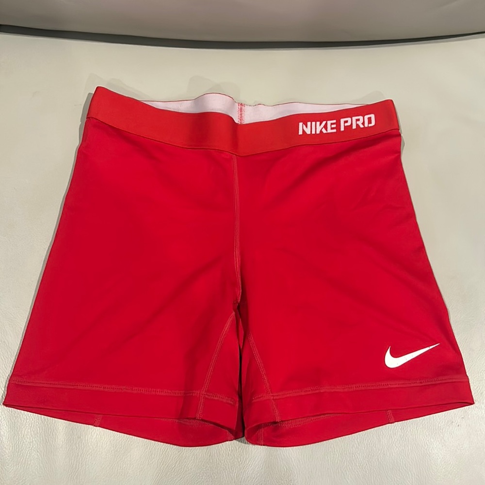 Nike Pro shorts red